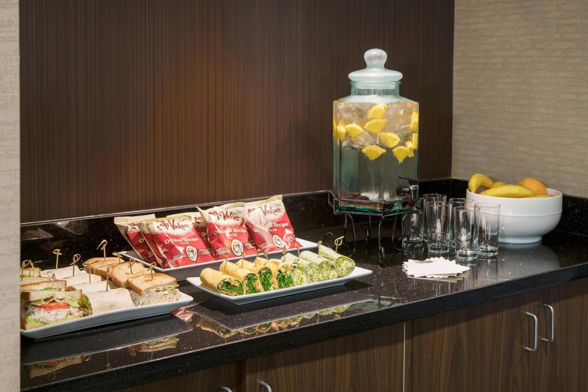 Courtyard By Marriott San Diego Sorrento Valley Extérieur photo